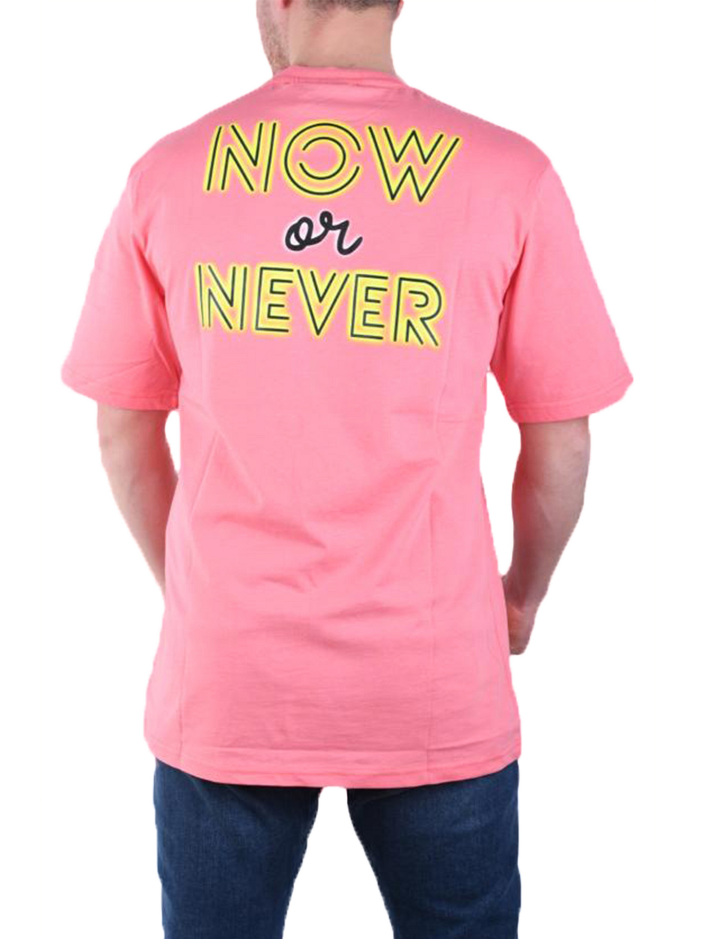 TS-5004 – Herren T-Shirt „NOW OR NEVER“ – Dein Moment. Dein Stil.