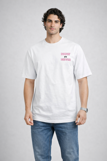 TS-5004 Herren T-Shirt “NOW OR NEVER” – Oversized Streetwear T-Shirt mit Backprint