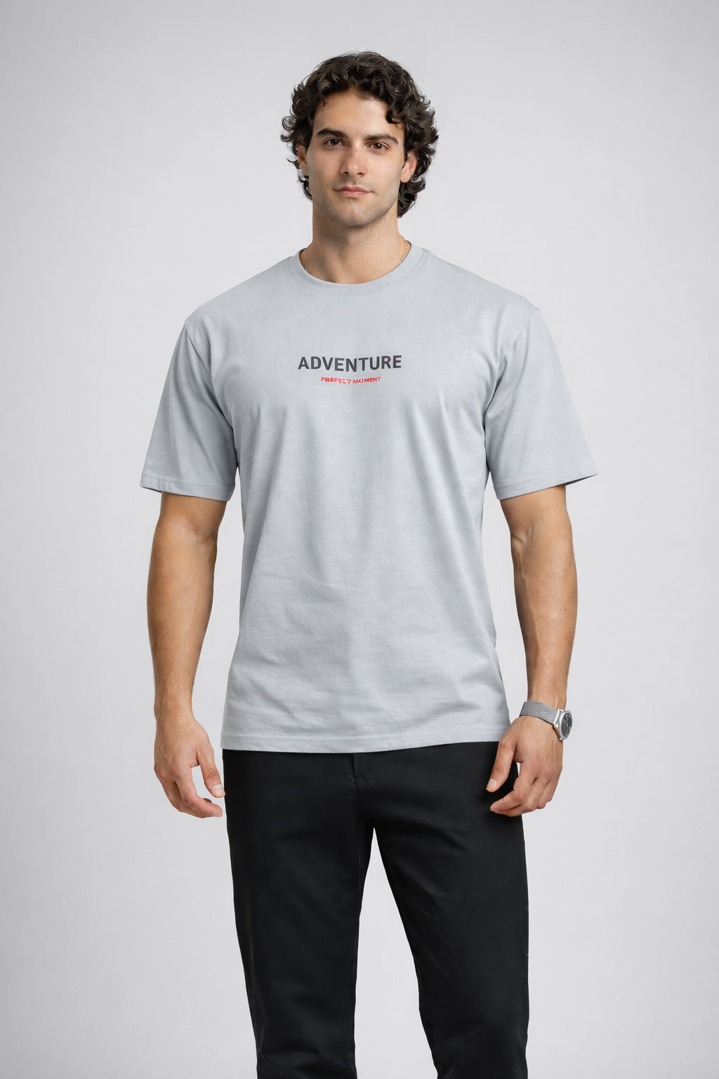 TS-5014 Adventure Tee – Modernes Oversized T-Shirt mit Statement Print