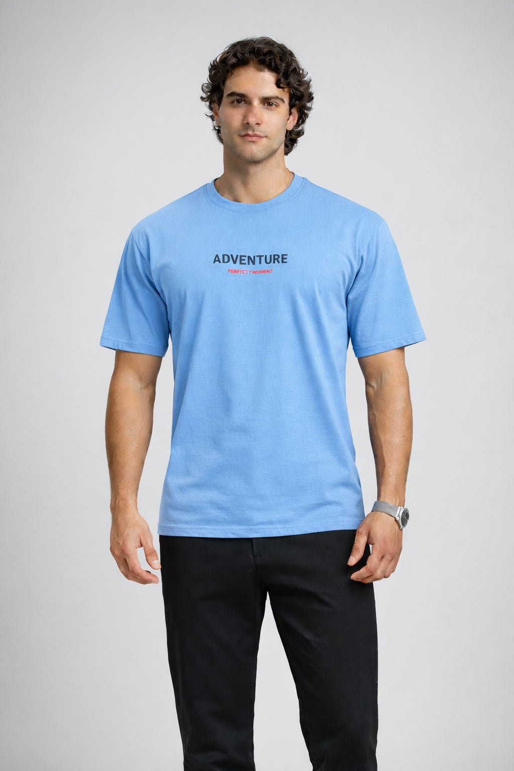 TS-5014 Adventure Tee – Modernes Oversized T-Shirt mit Statement Print
